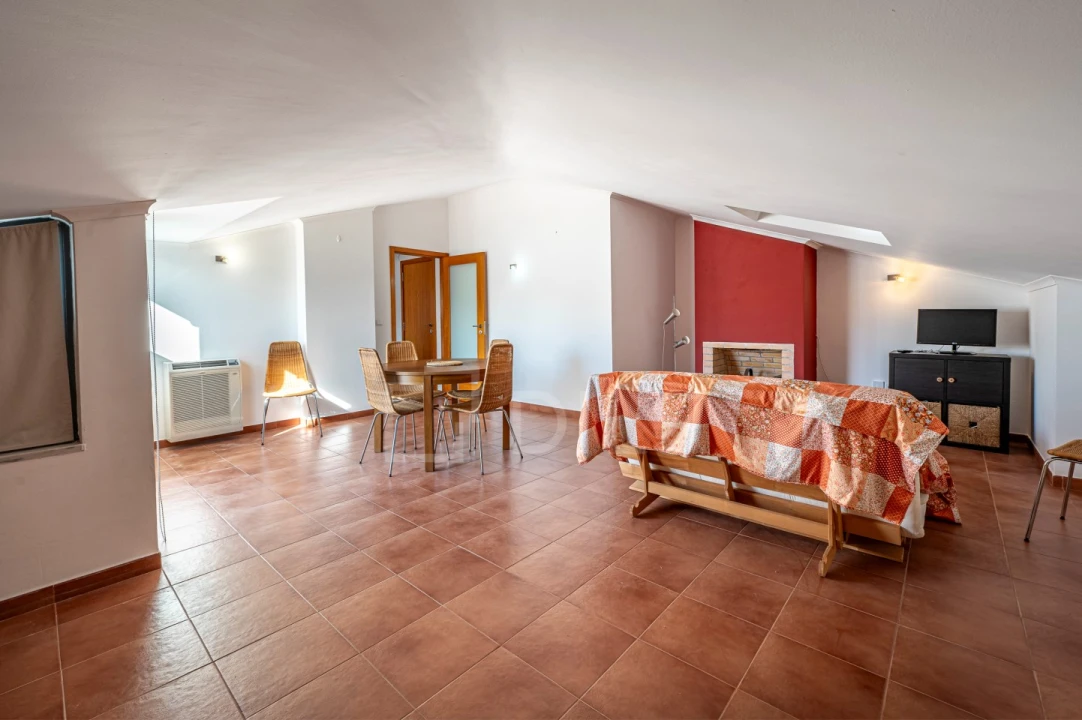 Apartamento T1 para Venda em Santa Maria do Castelo e Santiago e Santa Susana Foto 3