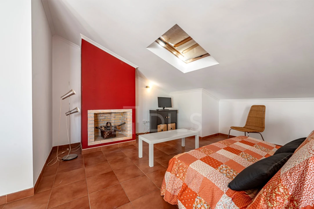 Apartamento T1 para Venda em Santa Maria do Castelo e Santiago e Santa Susana Foto 2