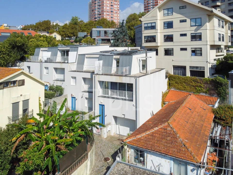 Moradia T3 para Arrendamento em Aldoar, Foz do Douro e Nevogilde Foto 34