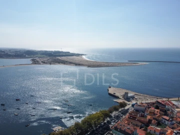 Moradia T3 para Arrendamento em Aldoar, Foz do Douro e Nevogilde