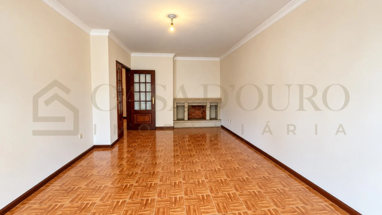 Apartamento T2 para Venda em Rio Tinto Foto 2