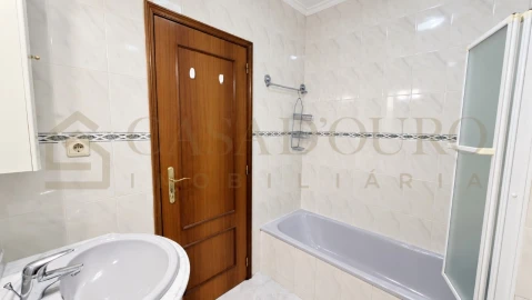 Apartamento T2 para Venda em Rio Tinto