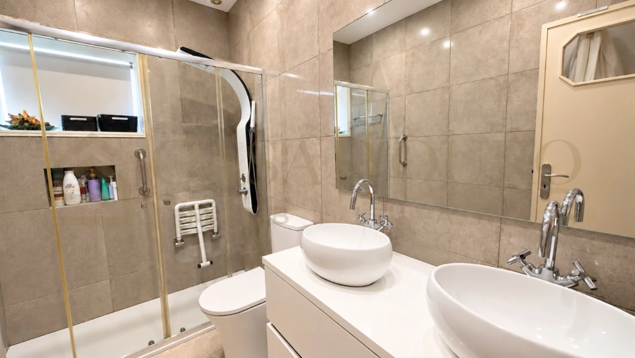 Apartamento T3 para Venda em Rio Tinto Foto 17