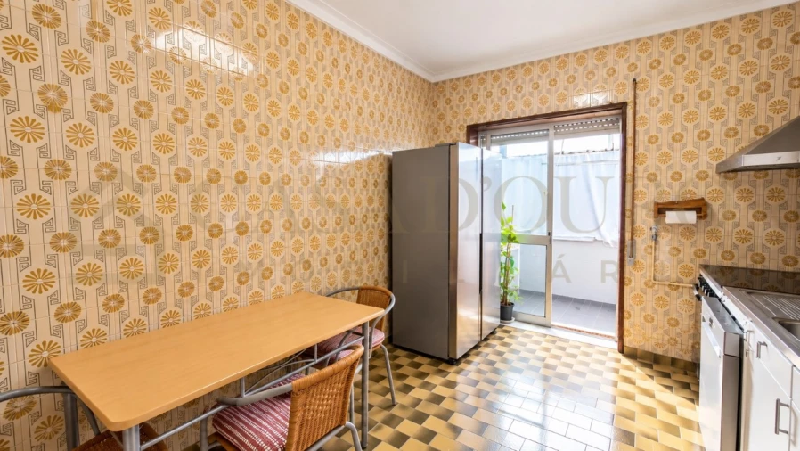 Apartamento T3 para Venda em Rio Tinto Foto 8