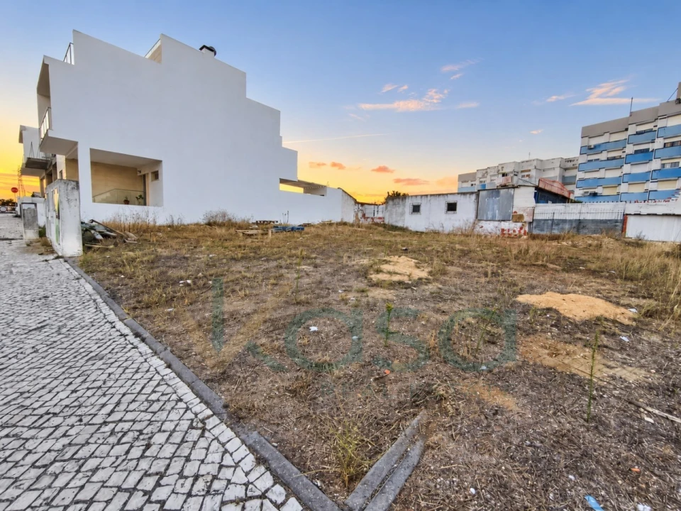 Terreno para Venda em Santo Antonio da Charneca Foto 4
