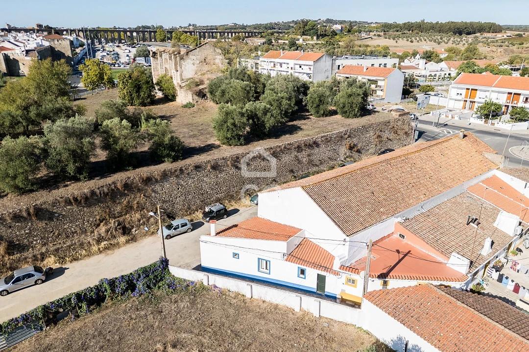 Moradia T1 para Venda em Bacelo e Senhora da Saúde Foto 24