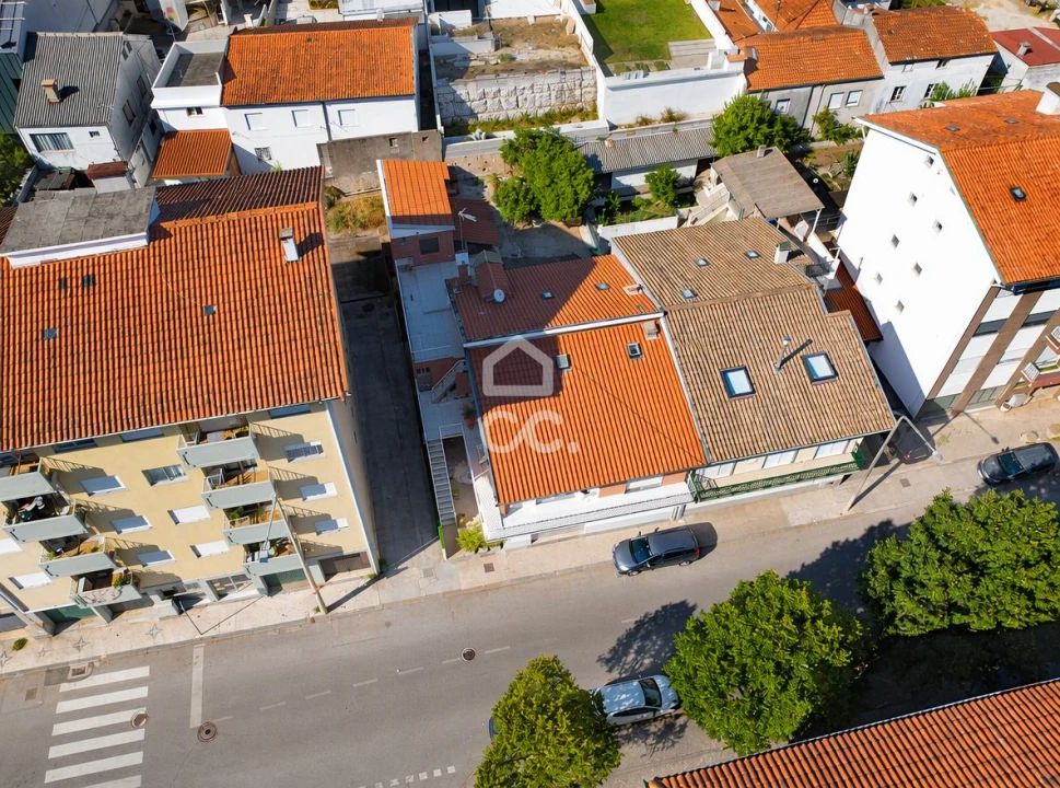 Apartamento T3 para Venda em Santo Antonio dos Olivais Foto 40