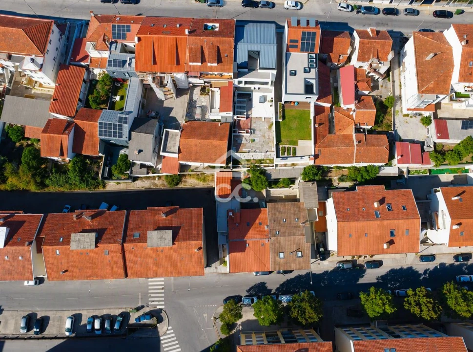 Apartamento T3 para Venda em Santo Antonio dos Olivais Foto 36