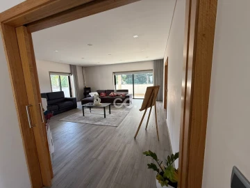 Moradia T3 para Venda em Airães