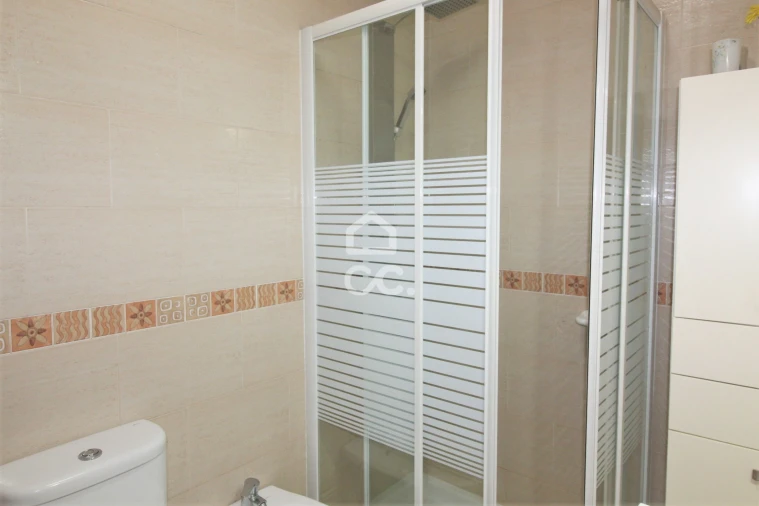 Apartamento T1 para Arrendamento em Sacavém e Prior Velho Foto 10