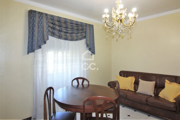Apartamento T1 para Arrendamento em Sacavém e Prior Velho Foto 5