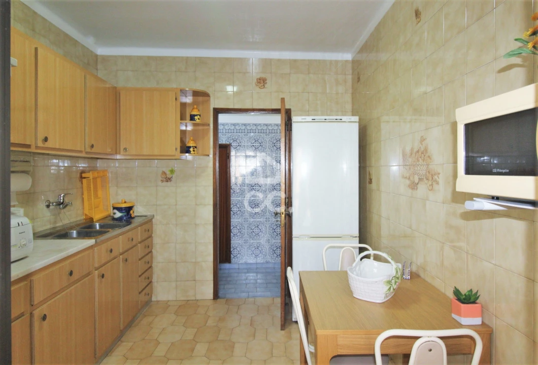 Apartamento T1 para Arrendamento em Sacavém e Prior Velho Foto 1