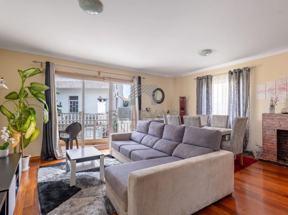 Apartamento T2 para Venda em Caniço Foto 18