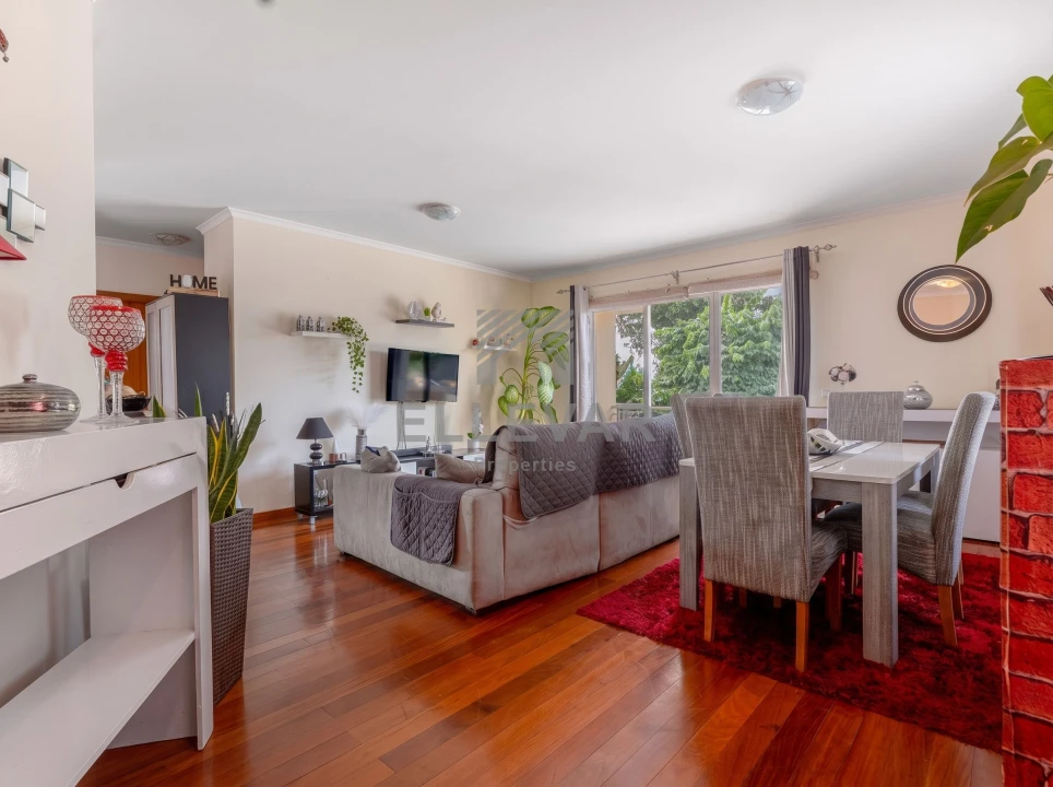 Apartamento T2 para Venda em Caniço Foto 13