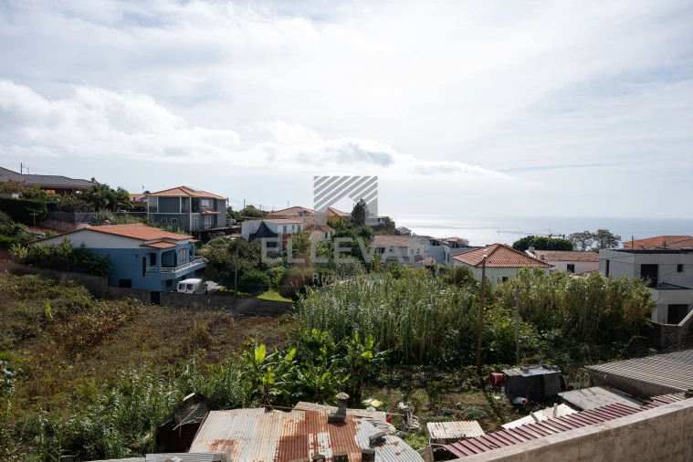 Apartamento T2 para Venda em Caniço Foto 16