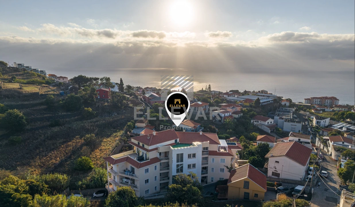 Apartamento T2 para Venda em Caniço Foto 1