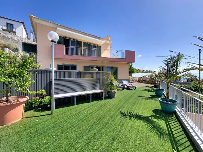 Moradia T4 para Venda em Santa Cruz Foto 50
