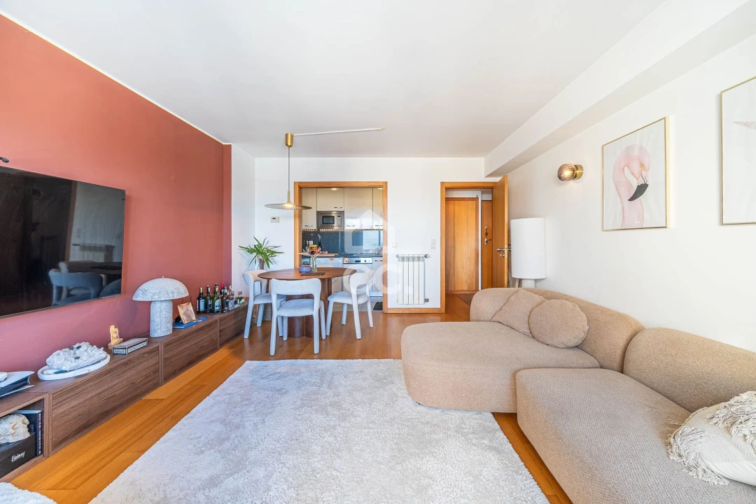 Apartamento T1 para Venda em Paranhos Foto 1