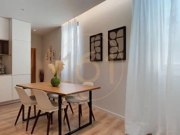 Apartamento T1 para Arrendamento em Santa Marinha e São Pedro da Afurada