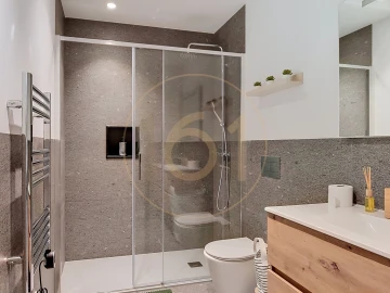 Apartamento T1 para Arrendamento em Santa Marinha e São Pedro da Afurada