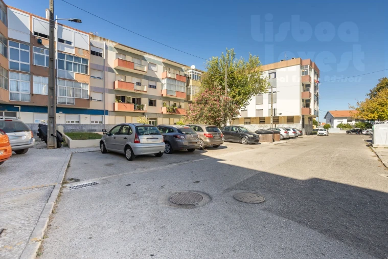 Apartamento T3 para Venda em Seixal, Arrentela e Aldeia de Paio Pires Foto 38