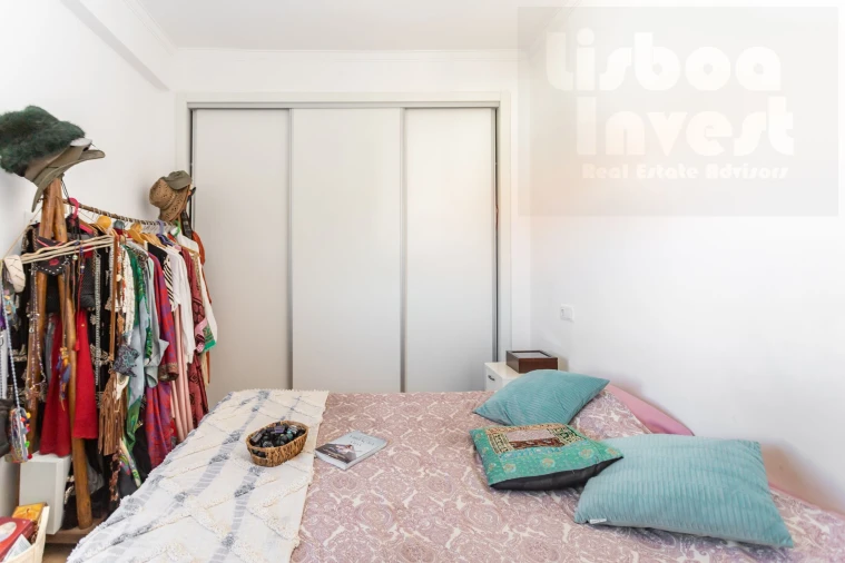 Apartamento T3 para Venda em Seixal, Arrentela e Aldeia de Paio Pires Foto 26
