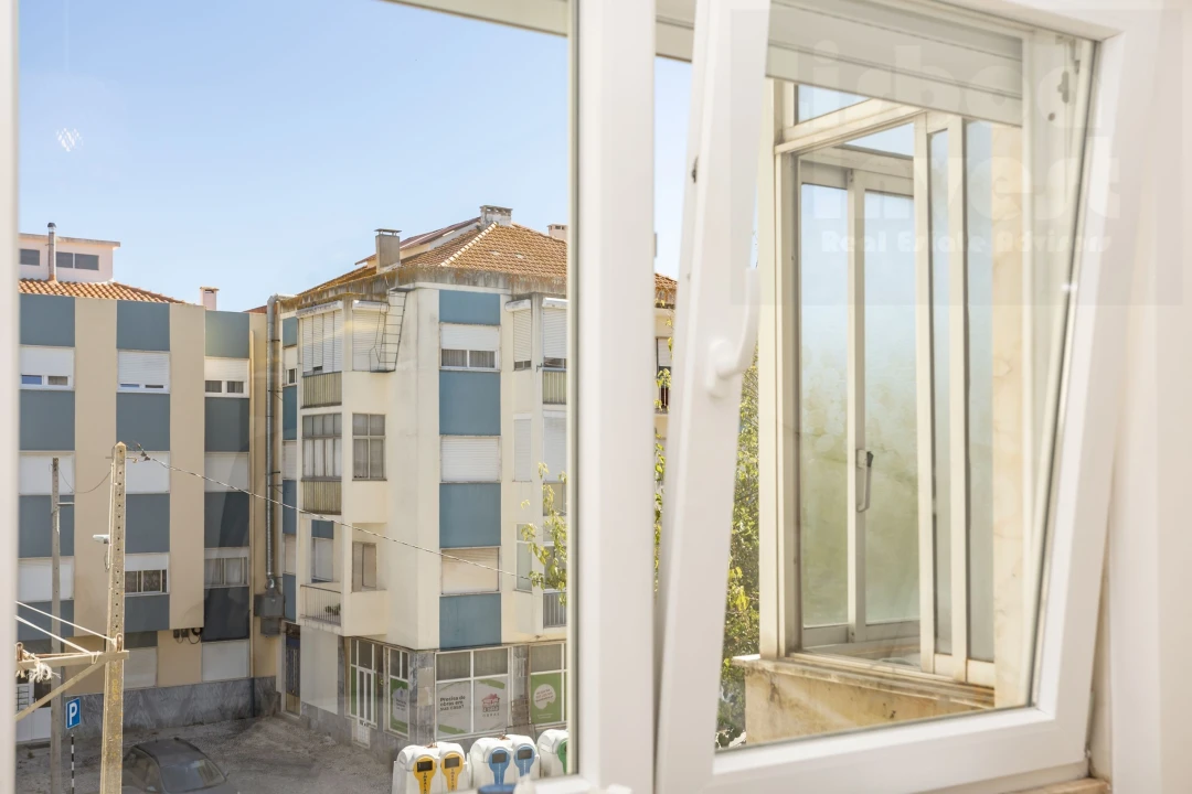 Apartamento T3 para Venda em Seixal, Arrentela e Aldeia de Paio Pires Foto 18