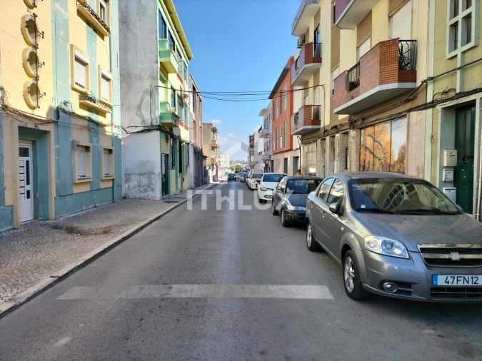 Garagem para Venda em Baixa da Banheira e Vale da Amoreira Foto 6