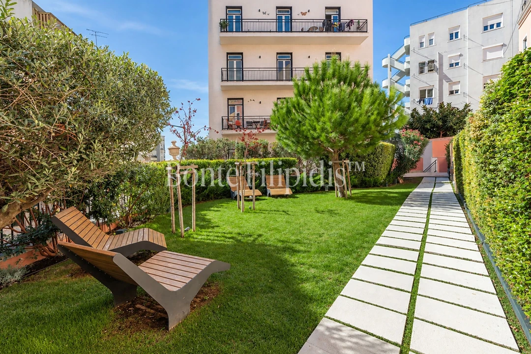 Apartamento T2 para Venda em Campolide Foto 35