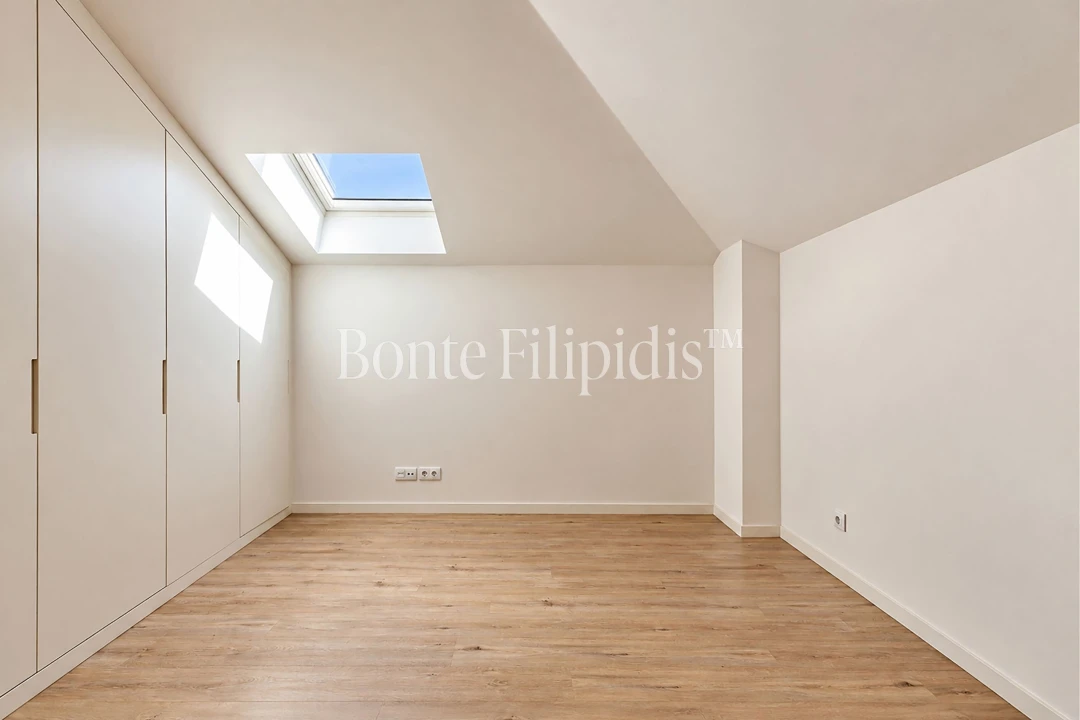Apartamento T2 para Venda em Campolide Foto 28