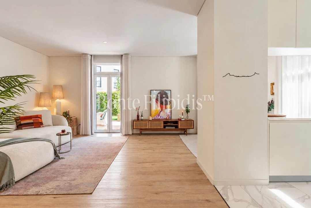 Apartamento T2 para Venda em Campolide Foto 23
