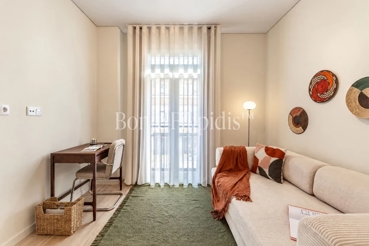 Apartamento T2 para Venda em Campolide Foto 19