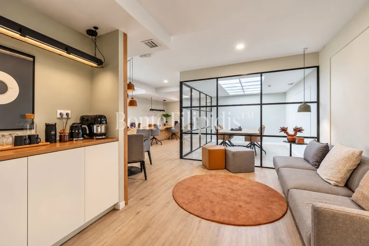 Apartamento T2 para Venda em Campolide Foto 46