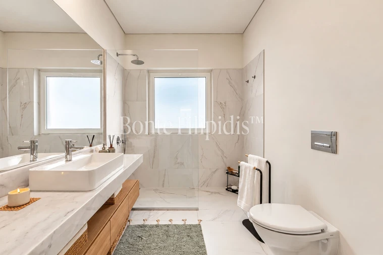 Apartamento T2 para Venda em Campolide Foto 26
