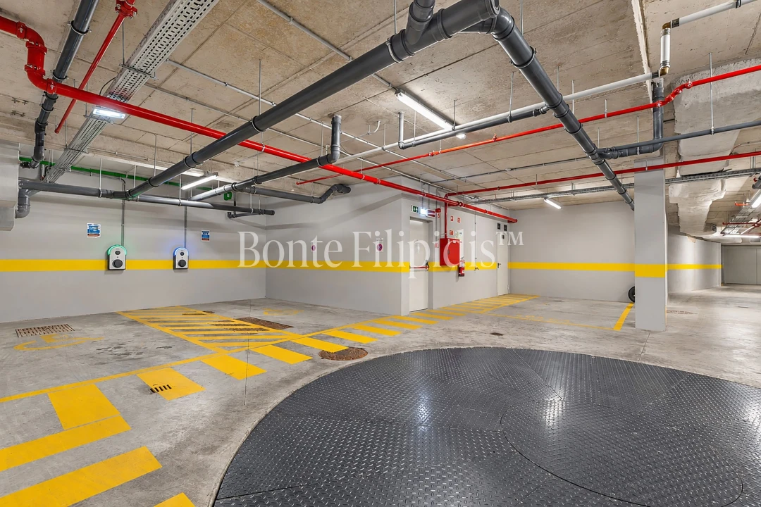 Apartamento T2 para Venda em Campolide Foto 40