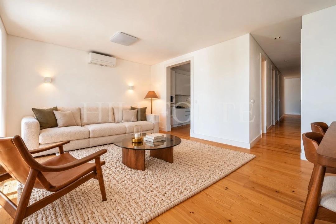 Apartamento T3 para Venda em Arroios Foto 3