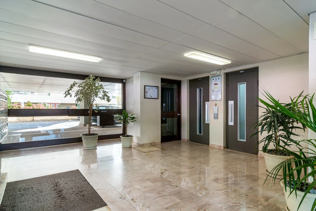Apartamento T2 para Venda em Oeiras e São Julião da Barra, Paço de Arcos e Caxias Foto 24