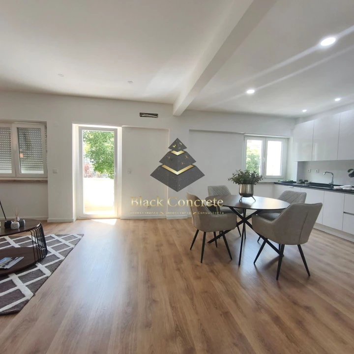 Apartamento T3 para Venda em Benfica Foto 29