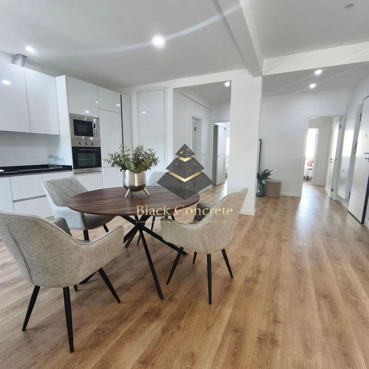 Apartamento T3 para Venda em Benfica Foto 6