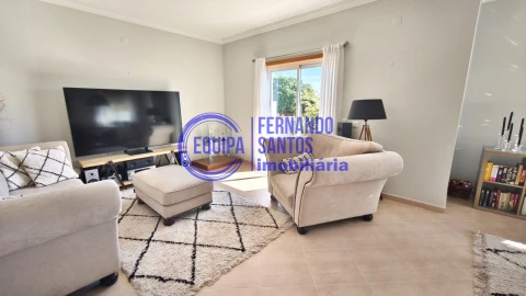 Moradia T3 para Venda em Armação de Pera