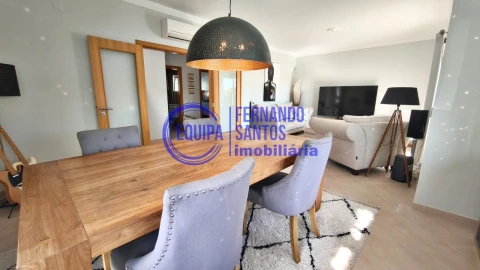 Moradia T3 para Venda em Armação de Pera