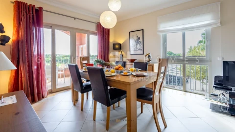 Apartamento T2 para Venda em Quarteira