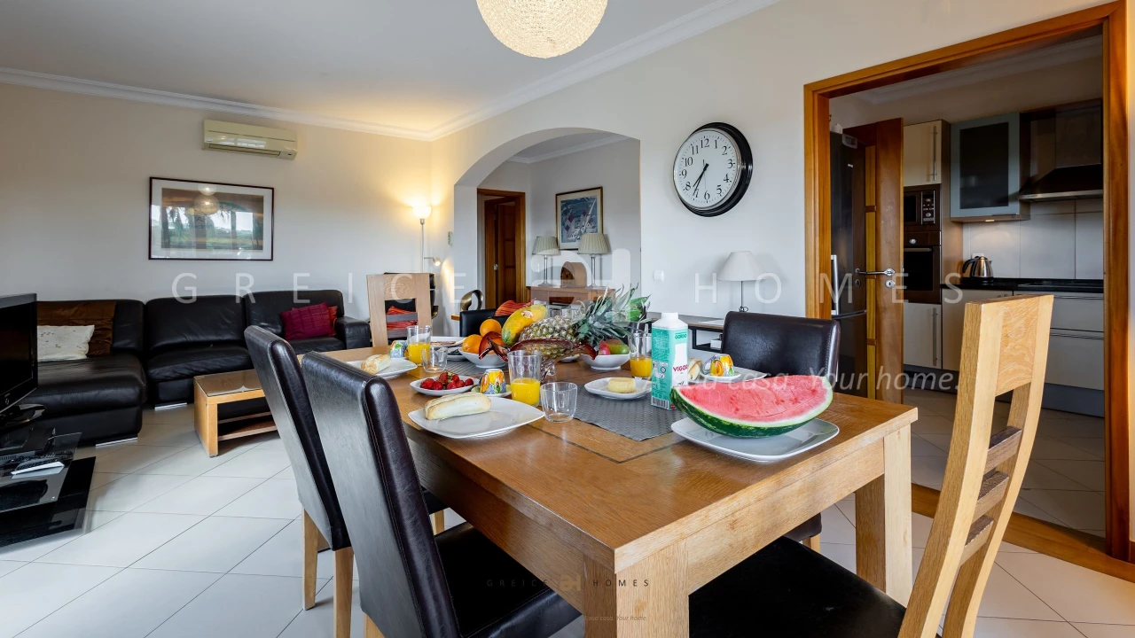 Apartamento T2 para Venda em Quarteira Foto 15