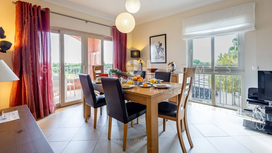 Apartamento T2 para Venda em Quarteira Foto 14