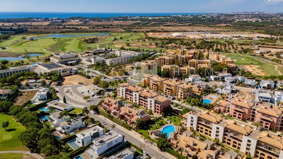 Apartamento T2 para Venda em Quarteira