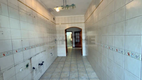 Prédio para Venda em Peniche