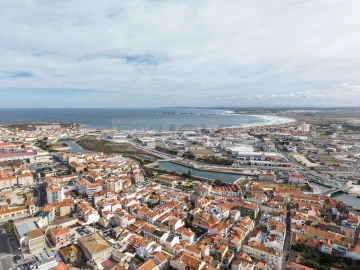 Prédio para Venda em Peniche