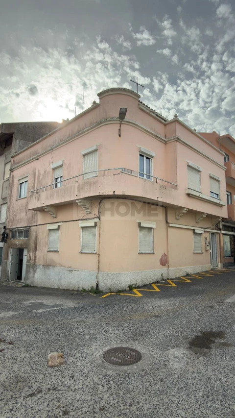 Prédio para Venda em Peniche