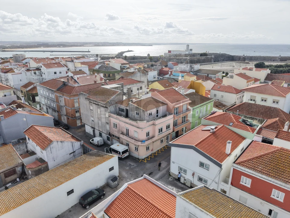 Prédio para Venda em Peniche Foto 36