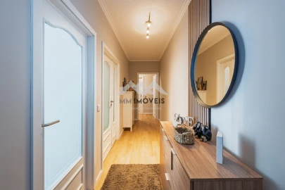 Apartamento T2 para Venda em Canelas